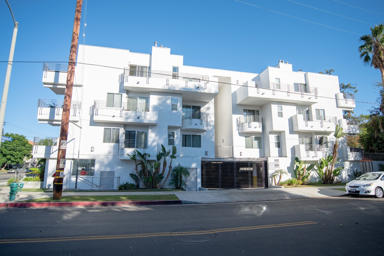 Photo - 15054 Magnolia Blvd Unit 204