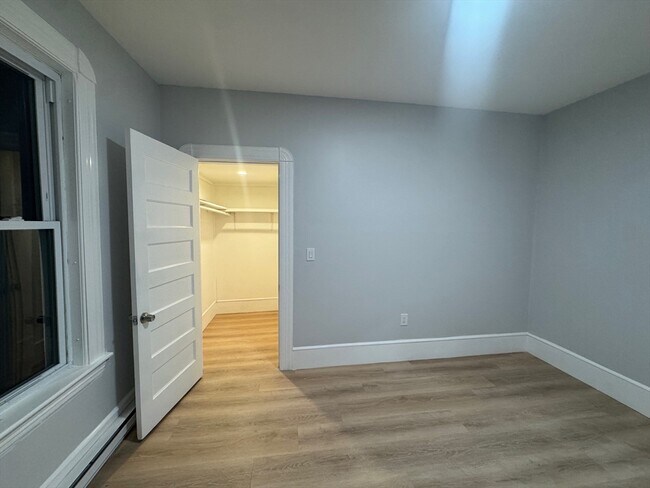 Photo - 16 Ashton St Unit 1