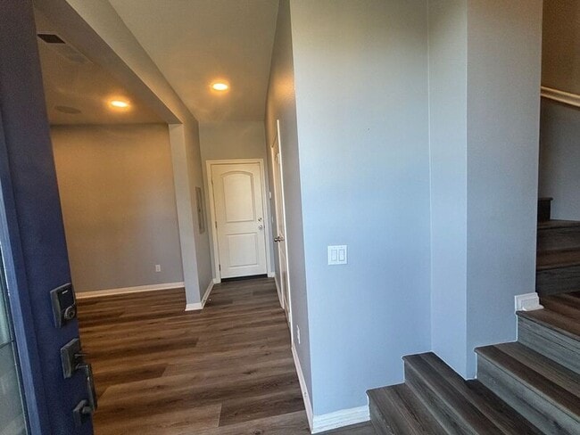 Photo - 7819 Paxton Pl