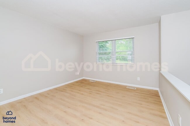 Photo - 6600 Rockbridge Ln NW