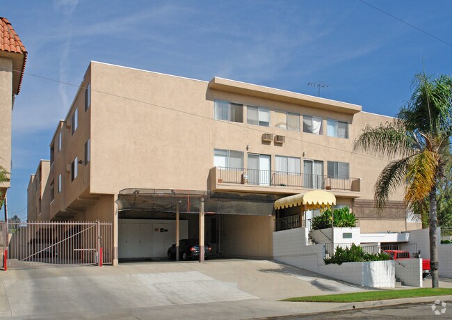 Photo - 10405 Irene St