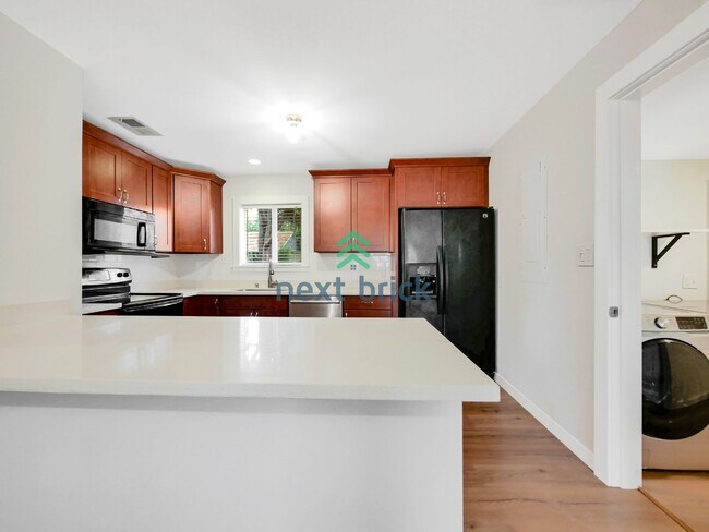 Photo - 3 Bed and 1 Bath Single-family Home is Available for Rent!