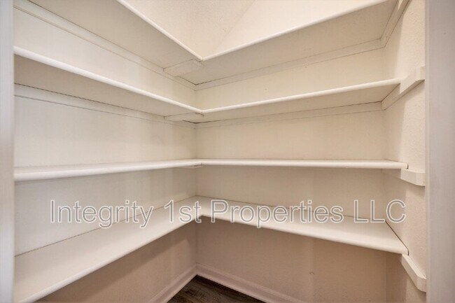 Photo - 8887 N Helena Ave Unit 8891