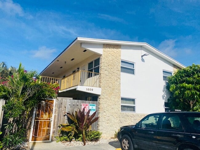 Photo - 1609 S Federal Hwy