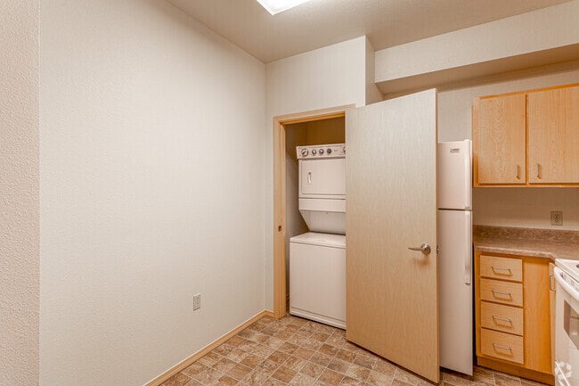 2BR, 1BA - Model B - Vintage at Spokane