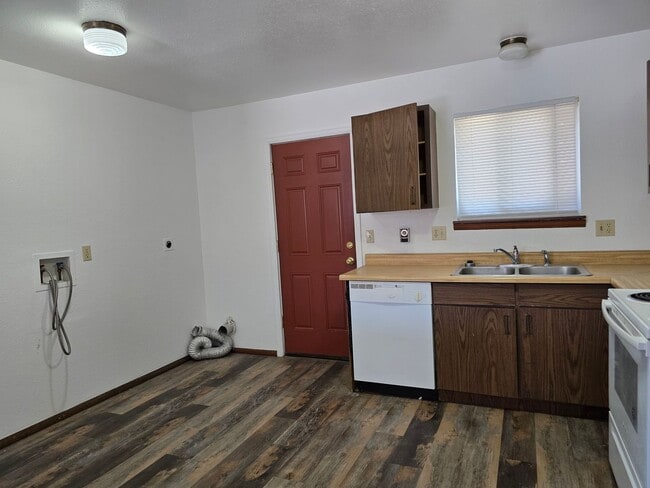 Photo - 740 2nd St Unit 740 2nd St. 2