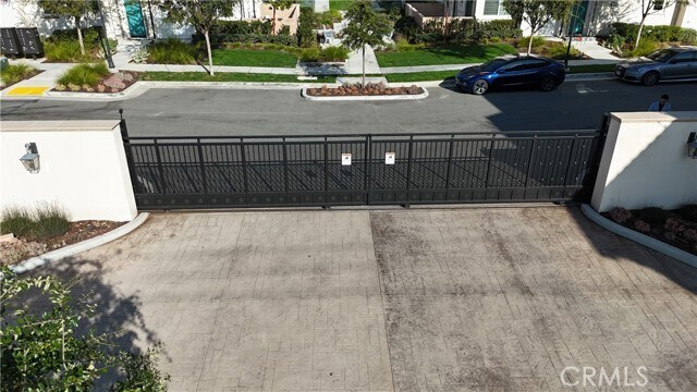 Photo - 2720 Kelley Pl