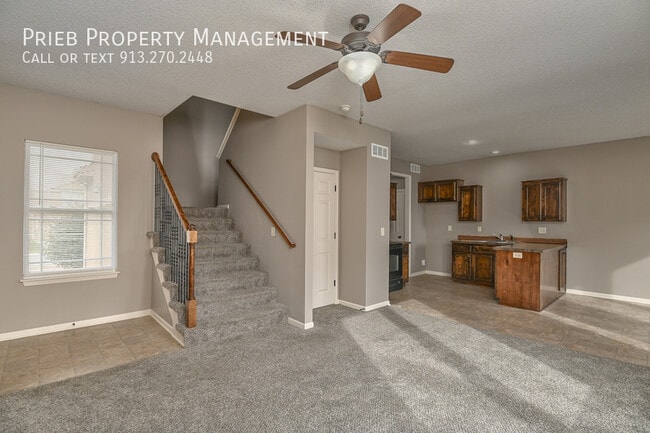 Photo - 728 N Findley St