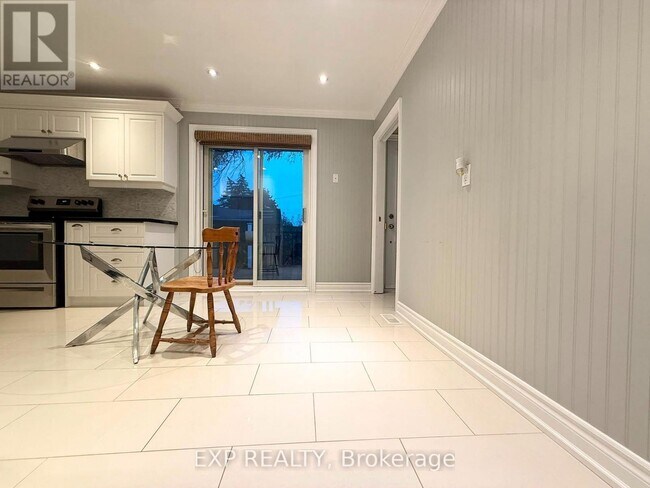 Photo - 12376 TENTH LINE