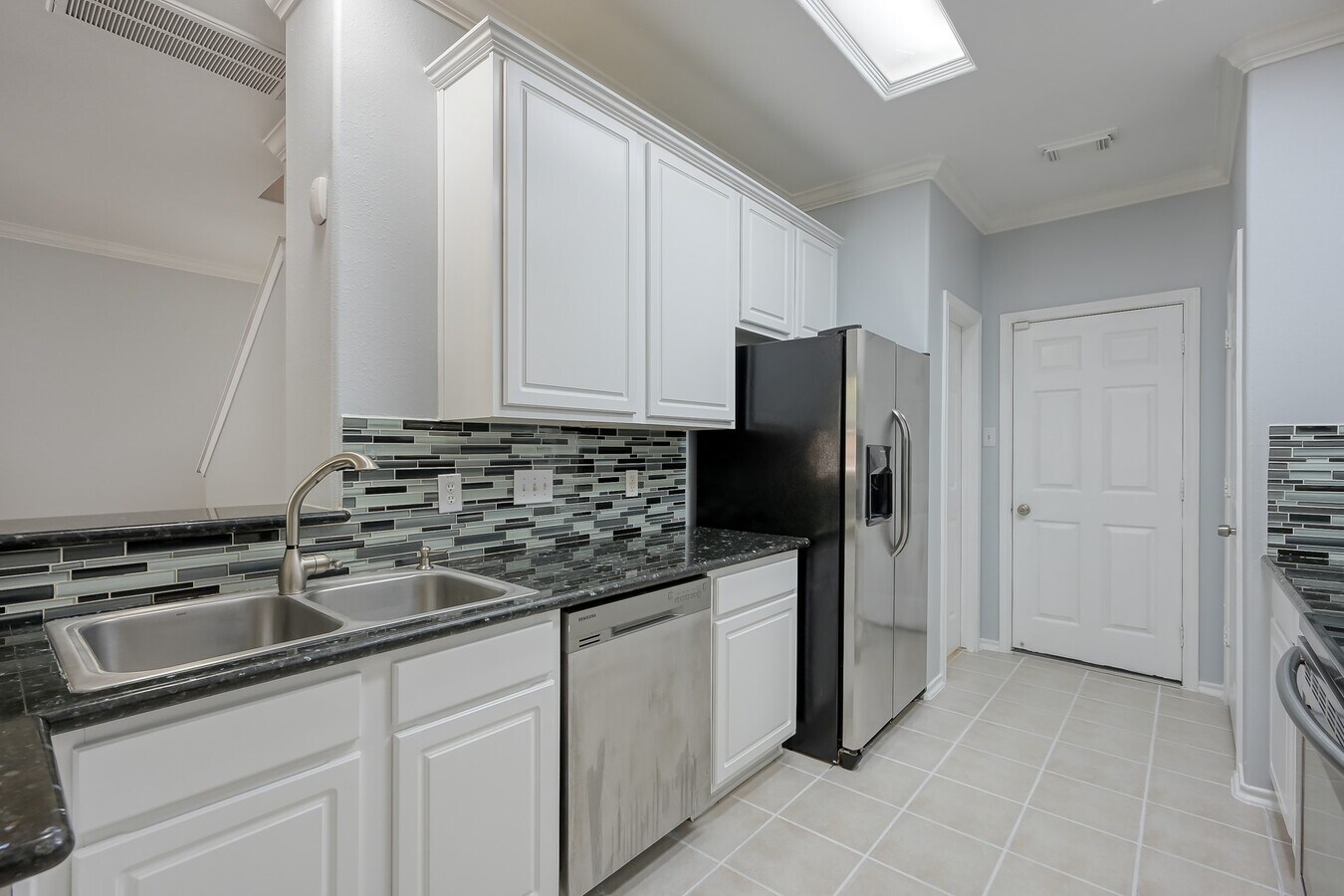 Photo - 3 Peach Ridge Pl