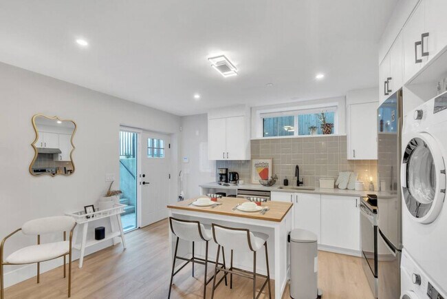 Photo - 2145 W 32nd Ave Unit ID1051787P