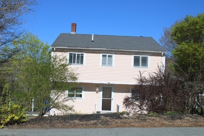 Building Photo - 80 Cherry St Unit 1