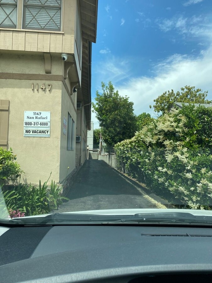 Photo - 1147 San Rafael Ave Unit F