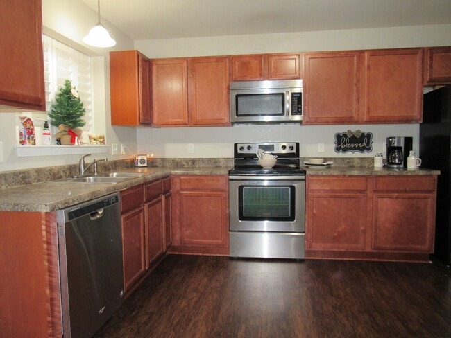 Photo - Welcome to Greenford Place!