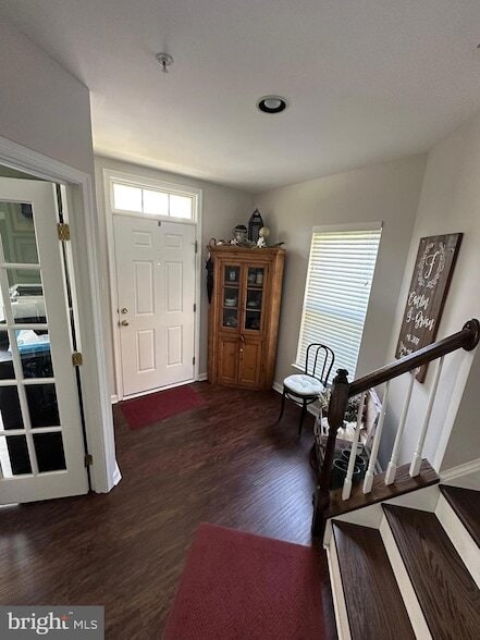 Photo - 5034 Strawbridge Terrace