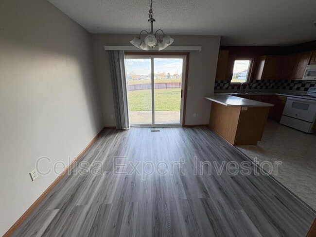 Photo - 12020 Wandering Way