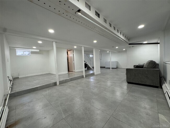 Photo - 267 Plainfield Ave Unidad 1F