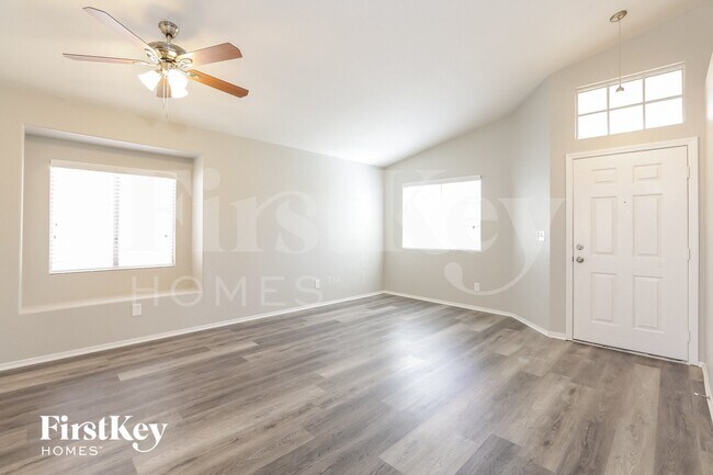 Photo - 1900 Toscanini Way