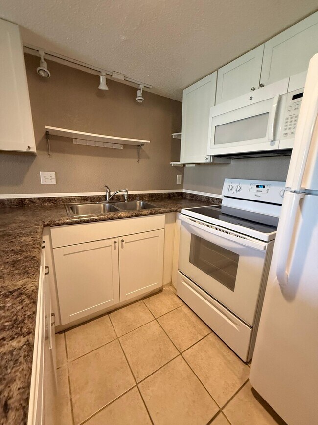 308 Miracle Strip Pkwy SW Unit 21A