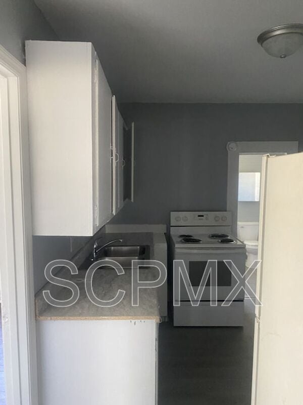 Photo - 1357 Glover St