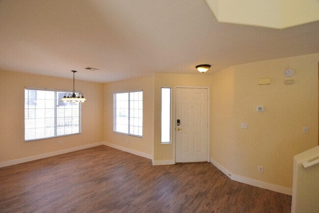 Photo - 7205 Tame Pl