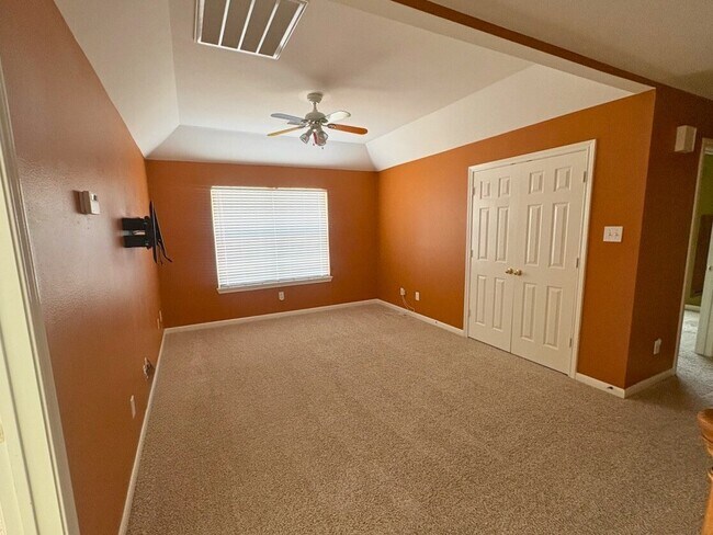 Photo - 1111 Mulberry Ln