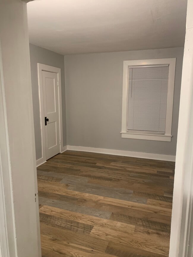 Bedroom 1 - 1845 King Ave