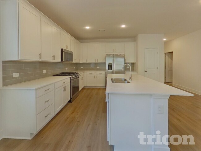 Photo - 73 Mayhaw Pt
