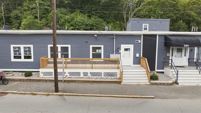 324 Essex St Unit 2
