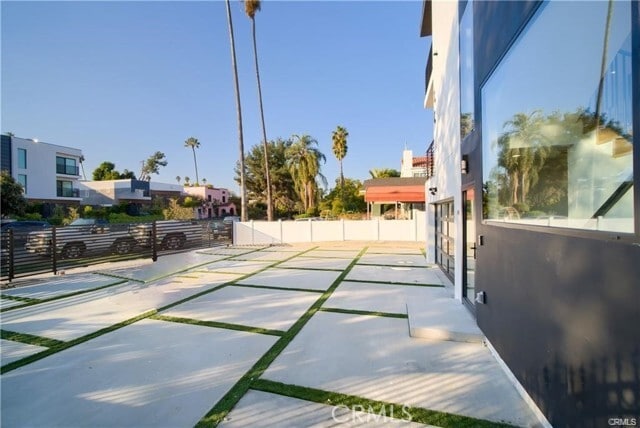 Photo - 618 Mariposa Ave