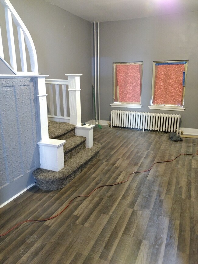 Photo - Nice location! Well-maintained home.