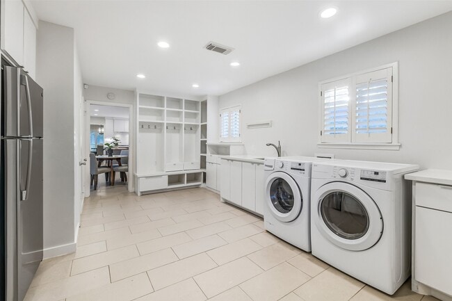 Photo - 12326 Old Oaks Dr