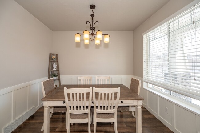 Photo - 794 Star Spangled Dr