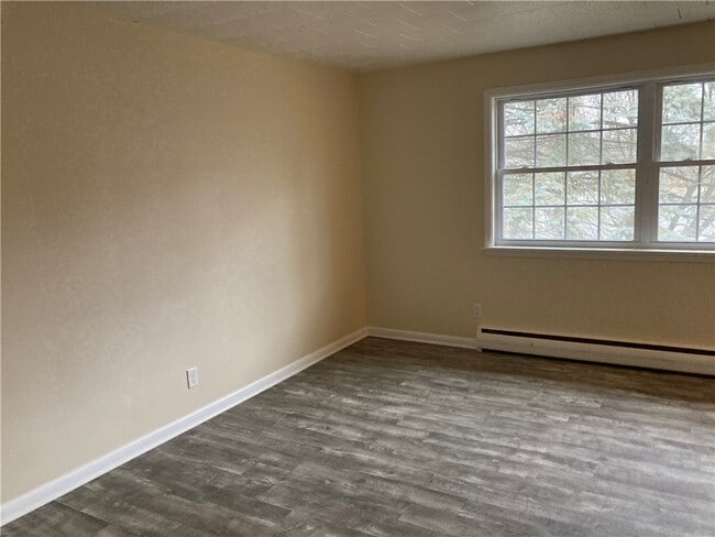 Photo - 326 E Linden Ave