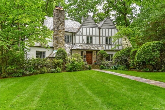 Photo - 71 Beechtree Dr