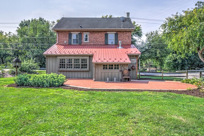 Photo - 2555 Old Philadelphia Pike
