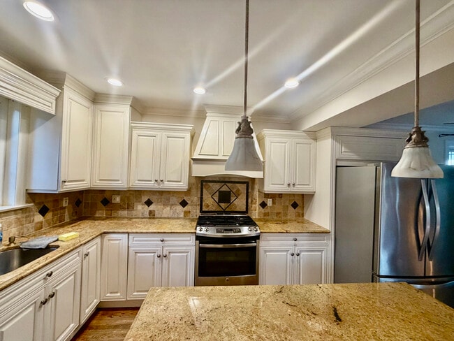 Photo - 27 Nautilus Pl