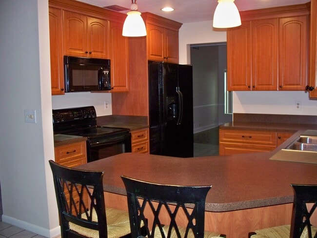 Photo - 14804 Dartmoor Ln