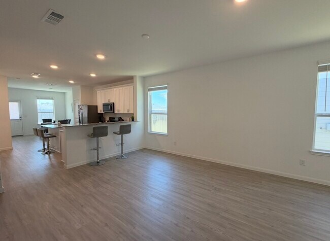 Photo - 23415 Wagon Cart Rd