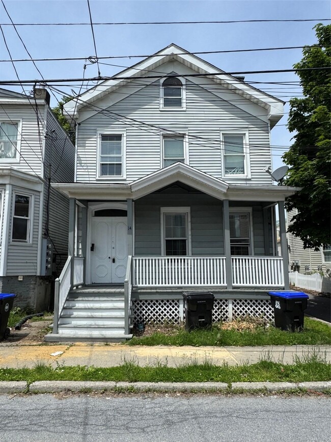 Photo - 14 Conklin St House