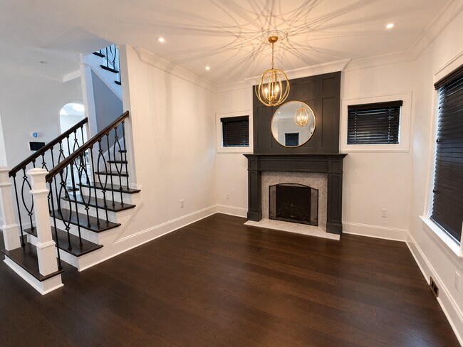 Photo - Live in the heart of historic Springfield!