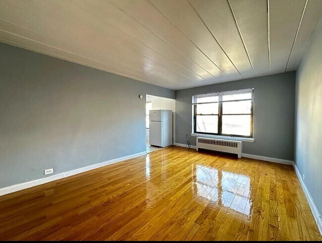 Photo - 1360 W Touhy Ave Unit STUDIO