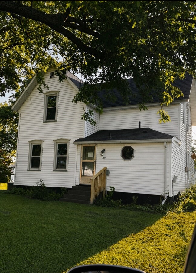 Alpha House - Alpha House