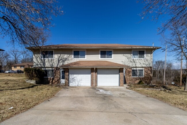 Photo - 4509-4511 Millbrook Dr. Unit 4511 Millbrook Dr.