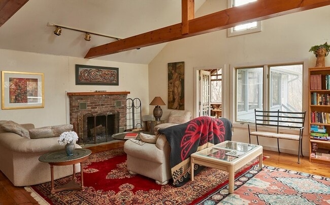 Photo - 5 Beachwood Drive