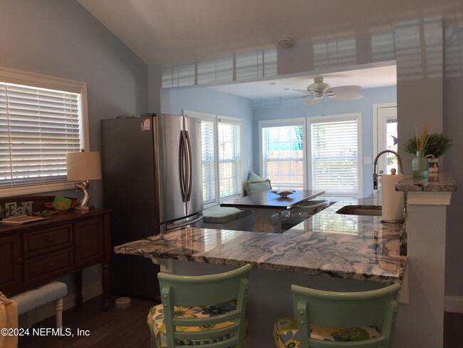 Photo - 120 8th Ave N