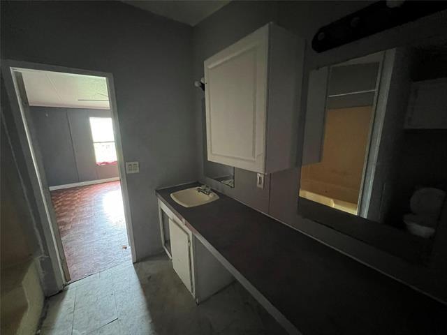 Photo - 210 Co Rd 1015