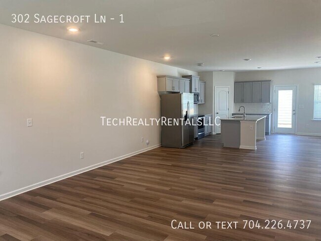 302 Sagecroft Ln