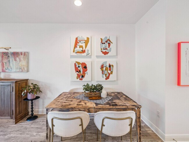 Photo - 89 Crossing Ln