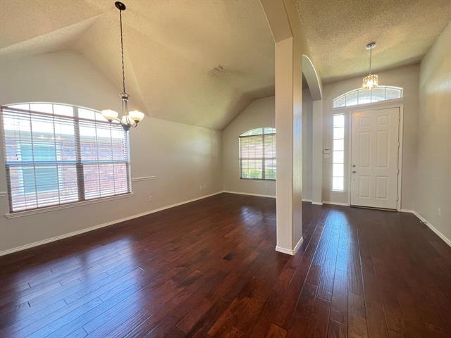 Photo - 2043 Wimbledon Dr